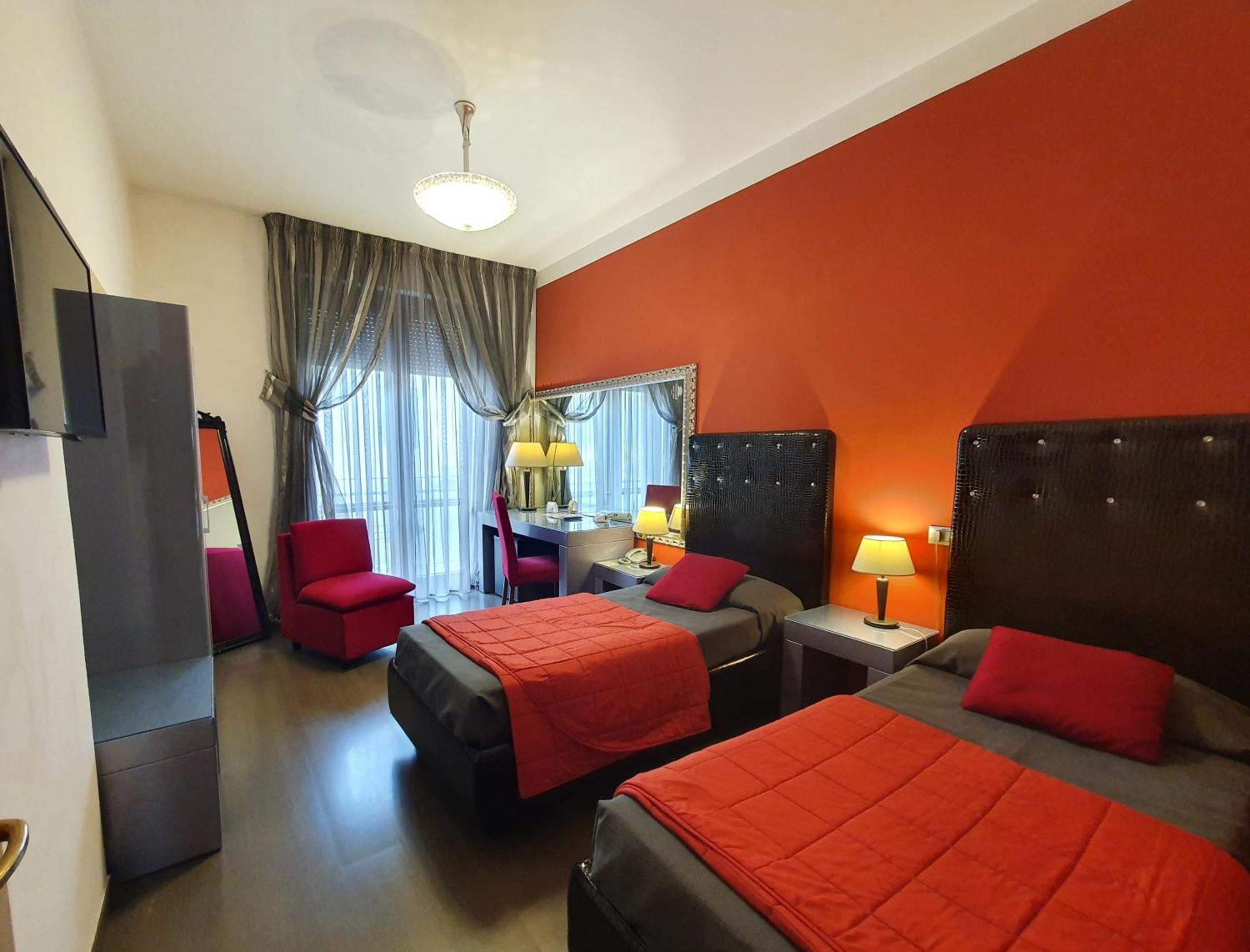 Hotel Continentale Arezzo Esterno foto
