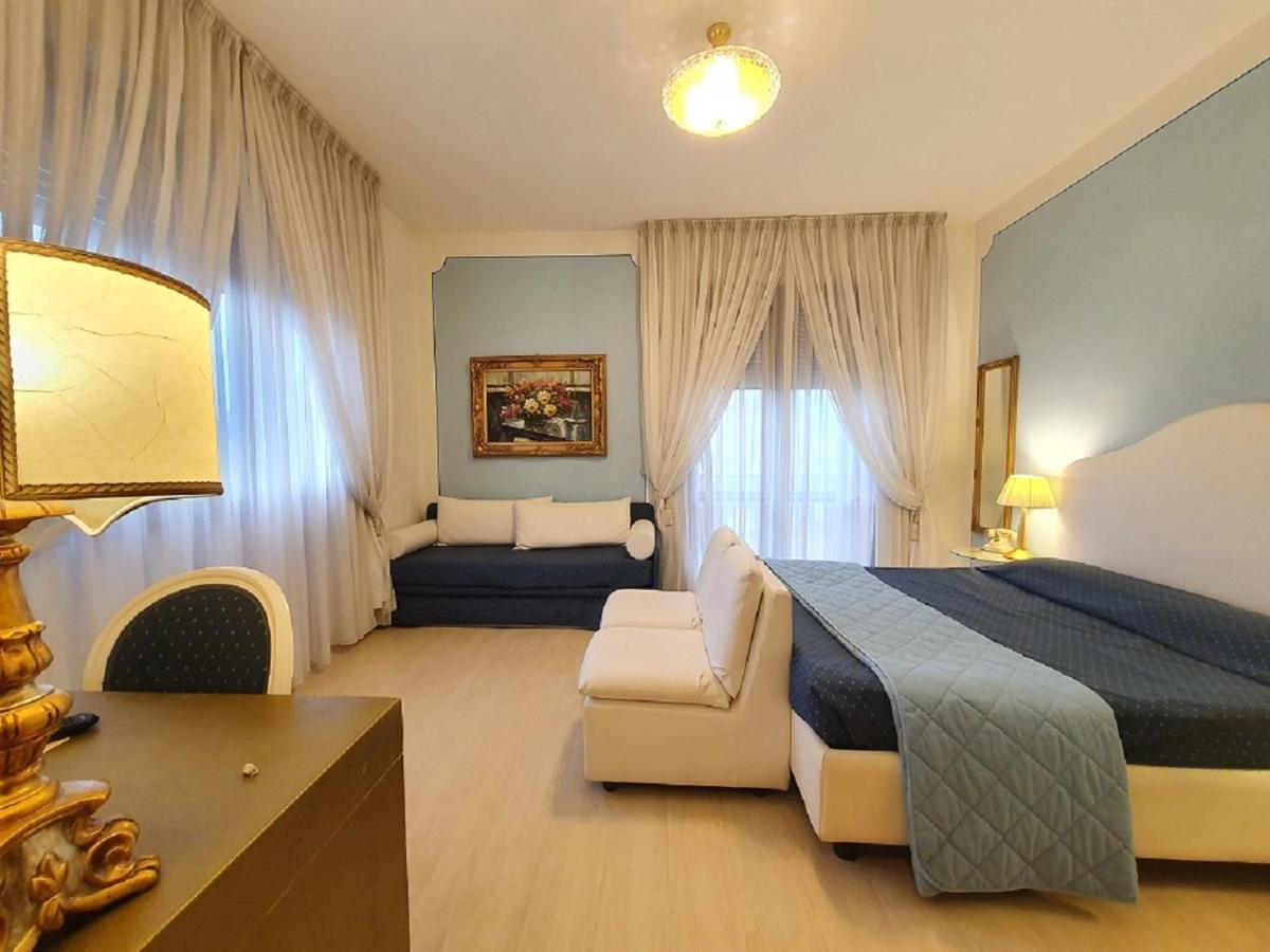 Hotel Continentale Arezzo Esterno foto