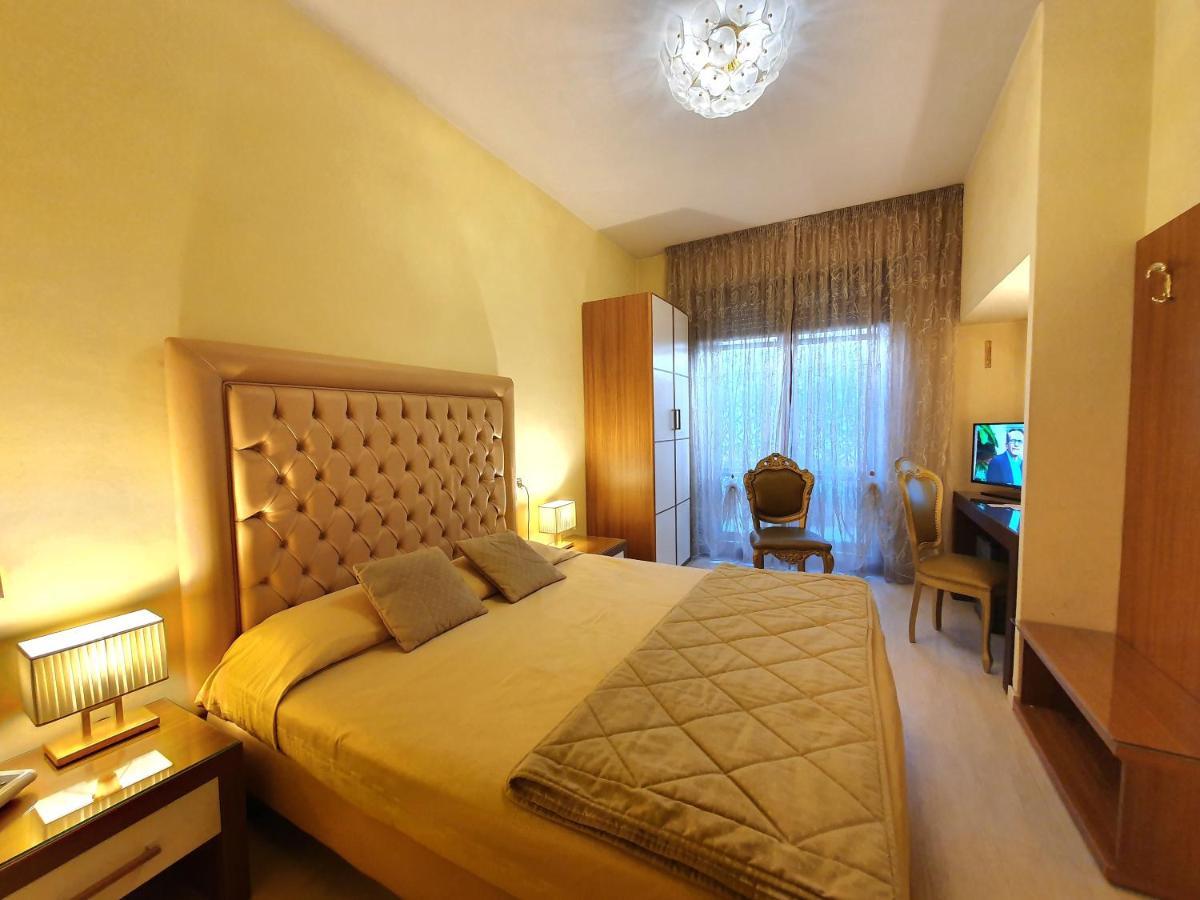 Hotel Continentale Arezzo Esterno foto