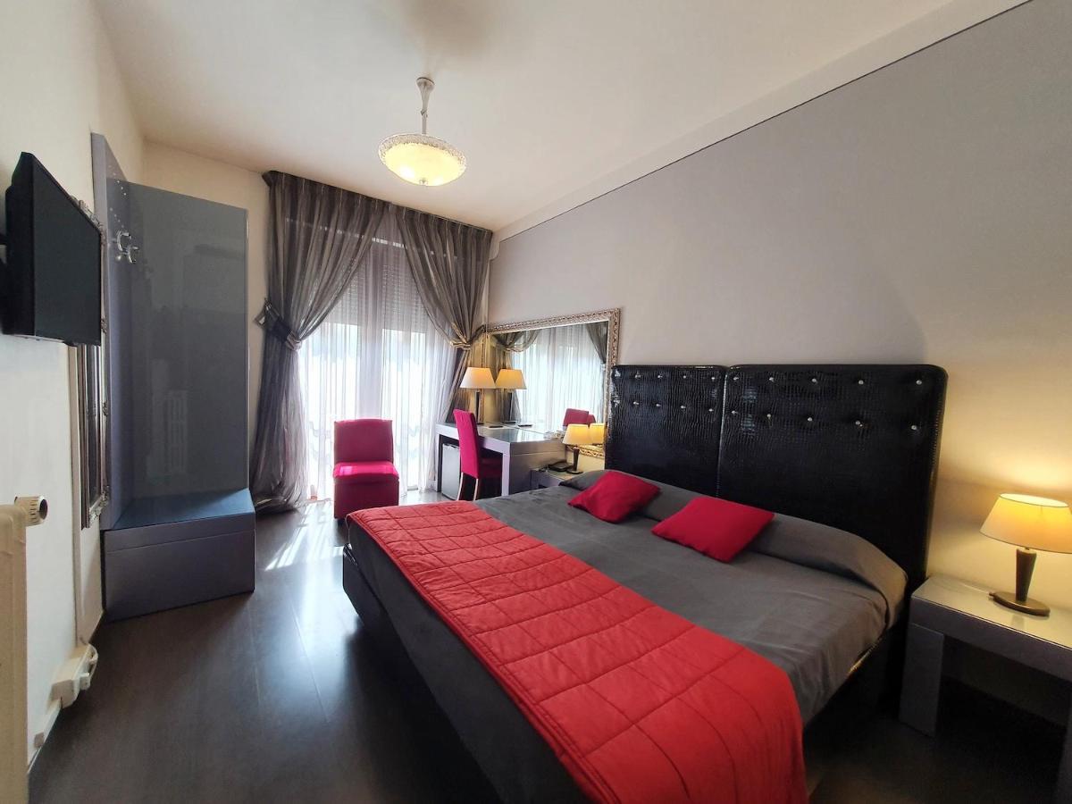 Hotel Continentale Arezzo Esterno foto